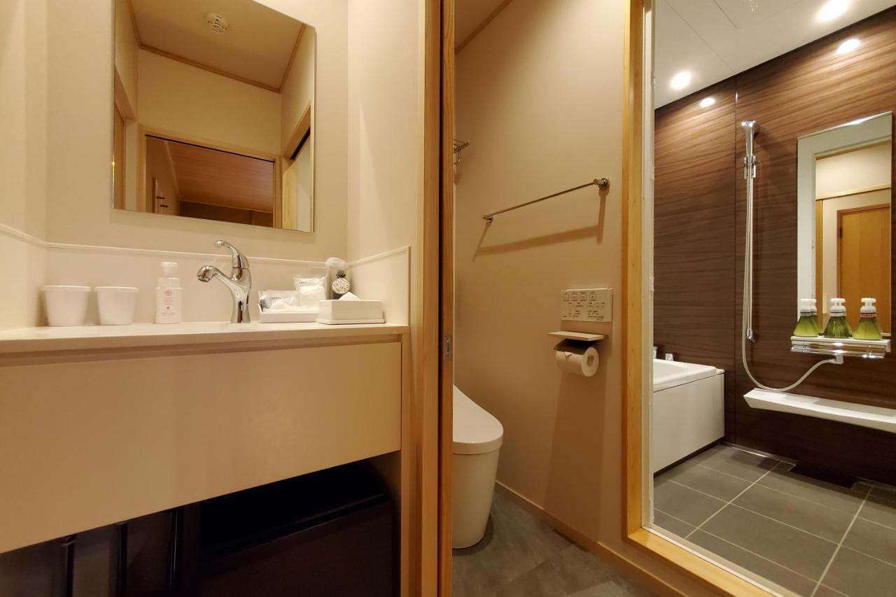 Itsukushimahigashimonzen Kikugawa Hotel Hatsukaichi Exterior photo